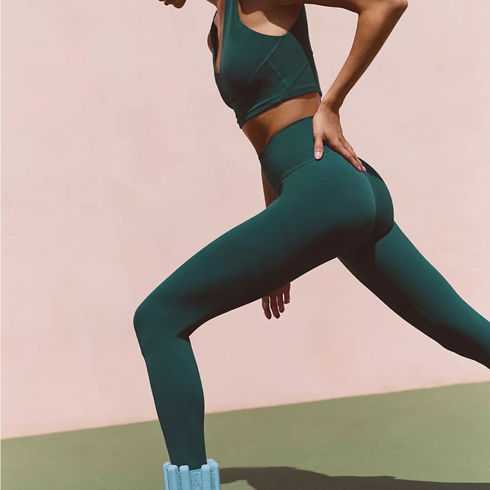 NWOT FP Movement by Free People 
Never Better 7/8 Leggings
Evergreen Size S